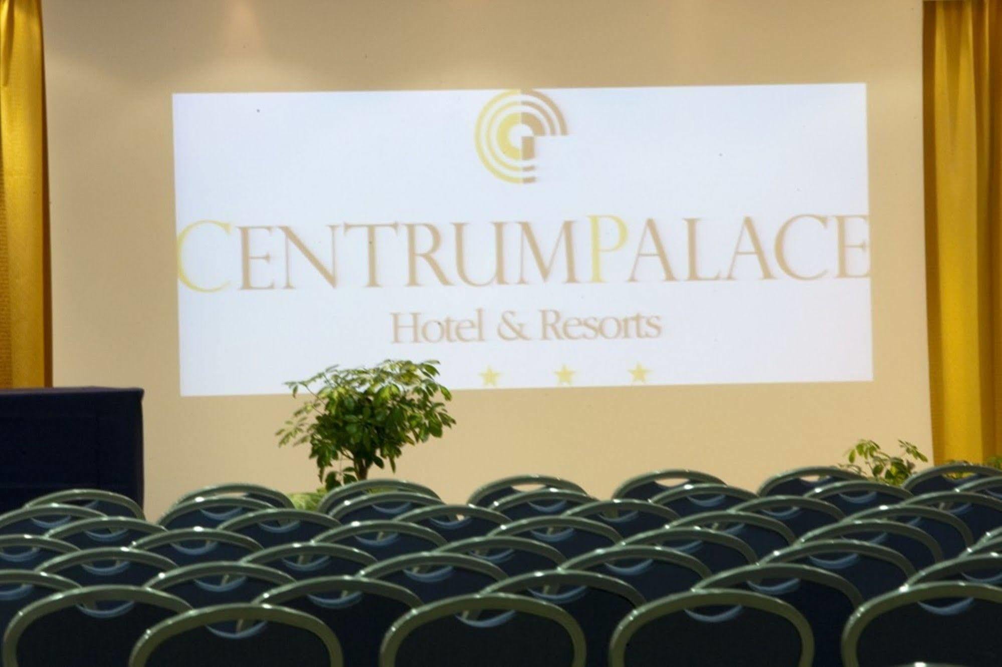 Centrum Palace Hotel & Resorts Campobasso Exteriör bild